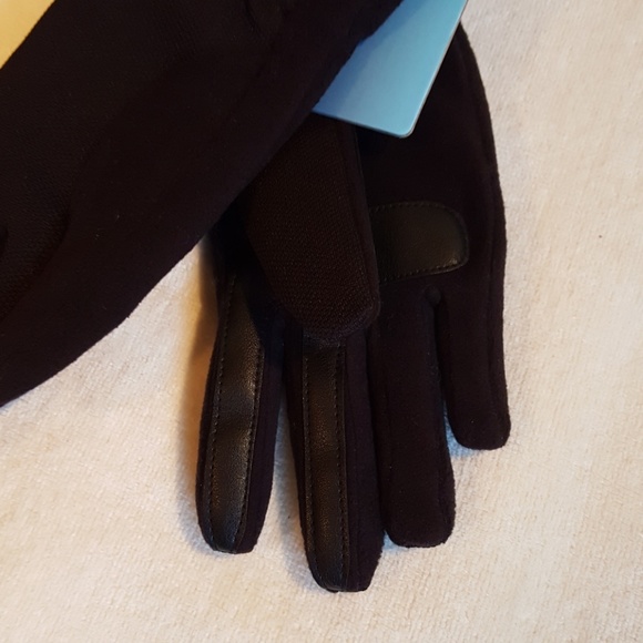 Beautiful Isotoner Women's Gloves - Picture 6 of 6